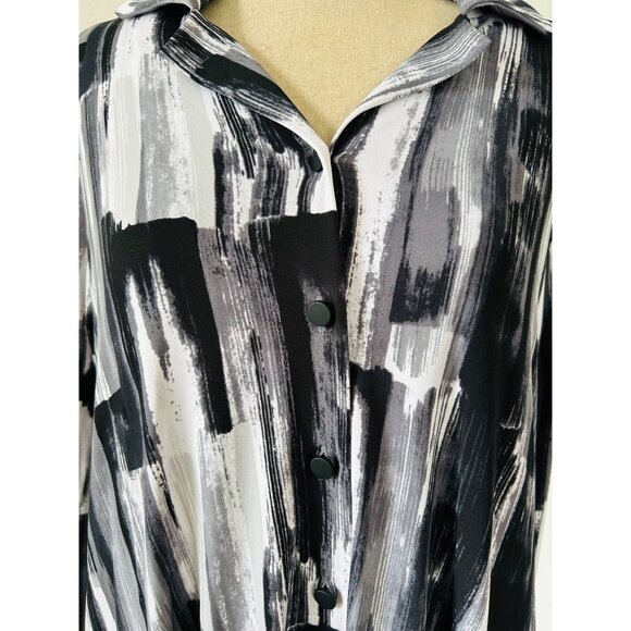 Sympli Women's Sz 10 Abstract Black & White Button-Up Tunic Shirt With Collar - Picture 6 of 13